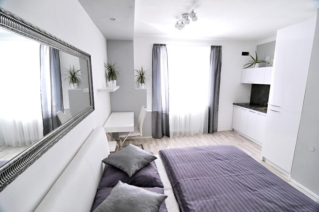 Avax Apartment 리베레츠 외부 사진