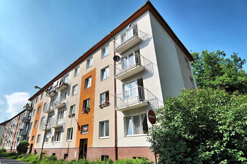 Avax Apartment 리베레츠 외부 사진